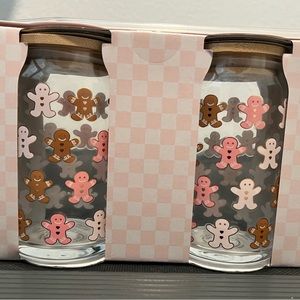 Peppermint & Pine Gingerbread sippers with lid and straw